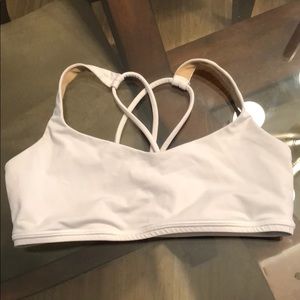 lululemon free to be bra